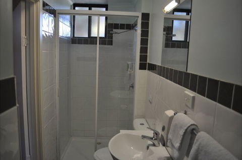 Warrakilla - Accommodation Batemans Bay 7