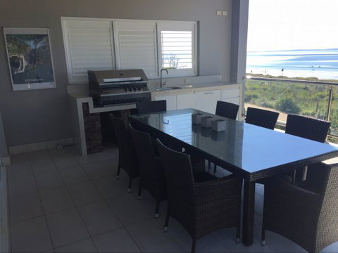 Water Front Dream - Vincentia Jervis Bay - Accommodation Batemans Bay 2