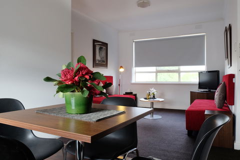 Apartments Of South Yarra - Accommodation Batemans Bay 5