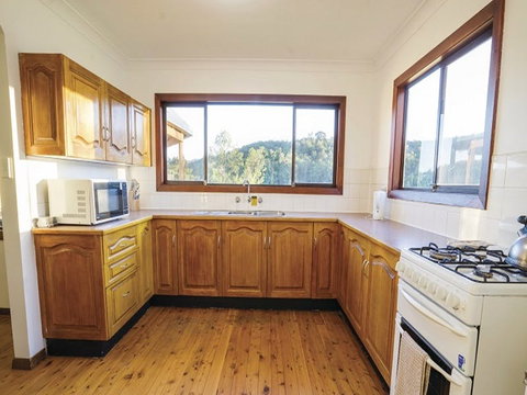 Big Yango House - Accommodation Batemans Bay 2