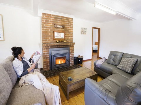 Big Yango House - Accommodation Batemans Bay 4