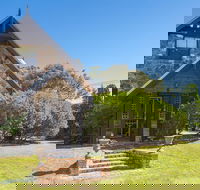 Bonn Abbey - Accommodation Batemans Bay