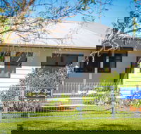 Dell-Lee Cottage - Accommodation Batemans Bay