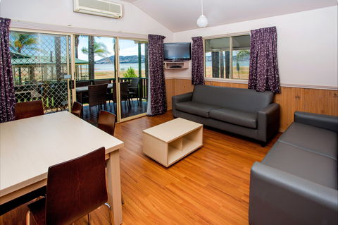 Discovery Parks - Lake Hume - Accommodation Batemans Bay 4
