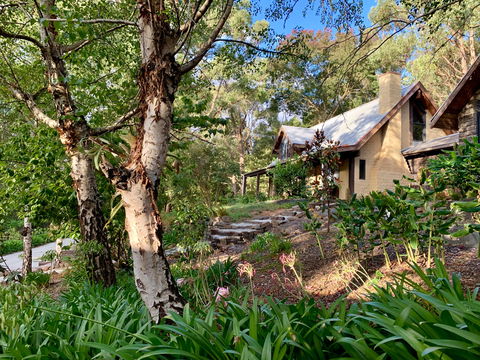 Emerald Star Cottages - Accommodation Batemans Bay 4