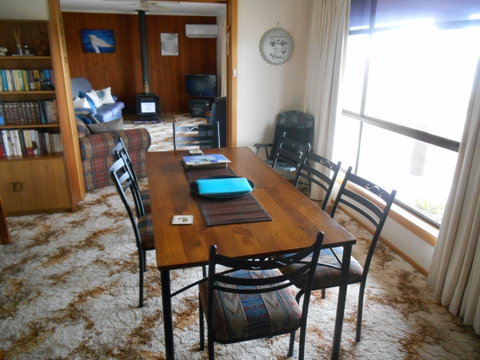 Family Ties - Accommodation Batemans Bay 3