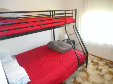 Family Ties - Accommodation Batemans Bay 6