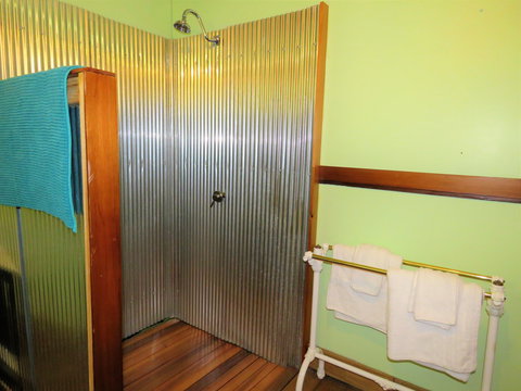 Fig Tree Retro Studio - Accommodation Batemans Bay 9