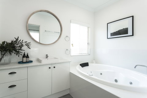 MILL ESTATE | The Abode - Accommodation Batemans Bay 4