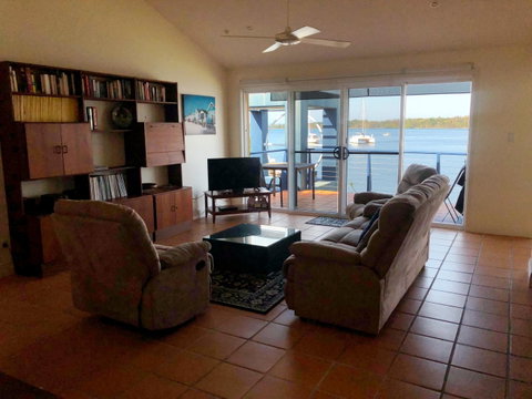 Riverview Apartment 2.6, Iluka - Accommodation Batemans Bay 2