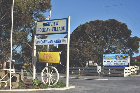 ARDROSSAN - Highview Holiday Village - Accommodation Batemans Bay 0