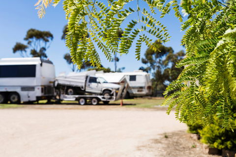 Cummins Caravan & Cabin Park - Accommodation Batemans Bay 1