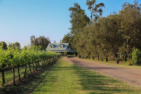 Emma's Cottage Vineyard - Accommodation Batemans Bay 1