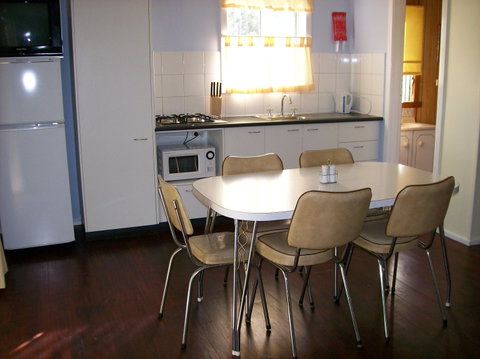 Goughs Bay Holiday Cottages - Accommodation Batemans Bay 2