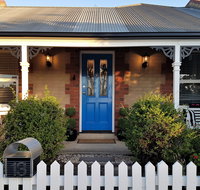 La Maison Riviere - The River House Bed and Breakfast - Accommodation Batemans Bay