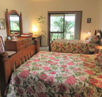 Peaceful Palms Bed and Breakfast - Accommodation Batemans Bay