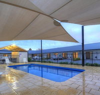 Red Earth Motel - Accommodation Batemans Bay
