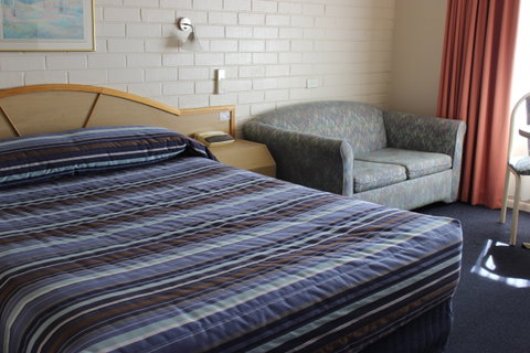 Tumut Motor Inn - Accommodation Batemans Bay 1