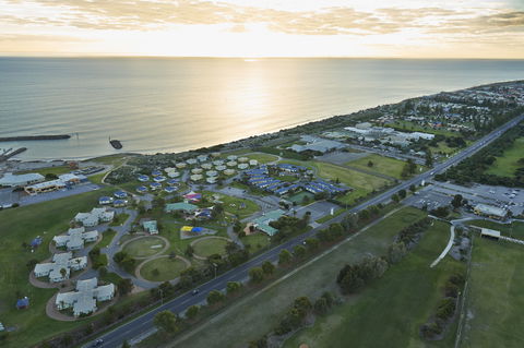 West Beach Parks Resort - Accommodation Batemans Bay 3