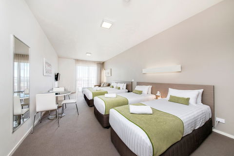 Abode Gungahlin - Accommodation Batemans Bay 2