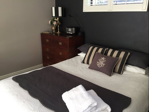Apartments On-The-Park: Studio 35 - Accommodation Batemans Bay 0