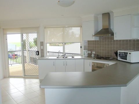 Arabesque Villa 2 - Accommodation Batemans Bay 1