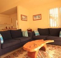 Berrara Lagoon Front Chalet - Accommodation Batemans Bay