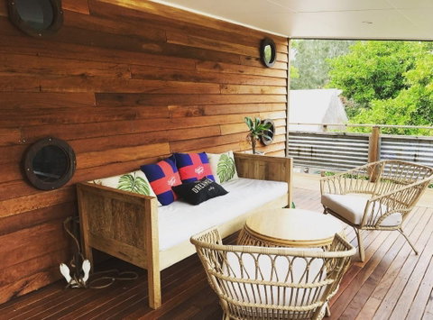 Boogie Woogie Beach House - Accommodation Batemans Bay 0