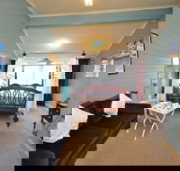 Lurline House - Accommodation Batemans Bay