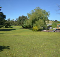 Pine Country Caravan Park - Pet Friendly - Accommodation Batemans Bay