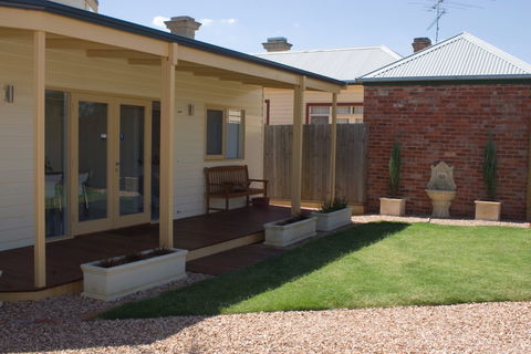 Sabina On Little Myers - Accommodation Batemans Bay 0