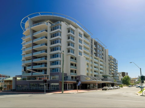 Adina Apartment Hotel Wollongong - Accommodation Batemans Bay 0