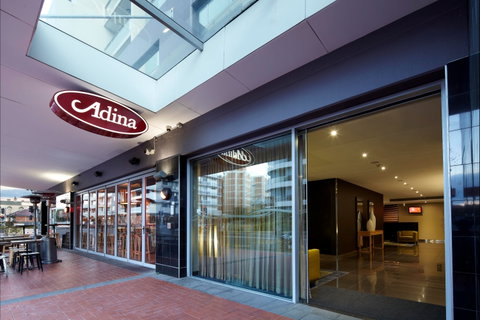 Adina Apartment Hotel Wollongong - Accommodation Batemans Bay 1