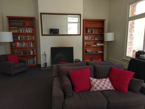 Ansonia On Lydiard - Accommodation Batemans Bay 2