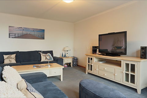 Blue Fin - Accommodation Batemans Bay 2