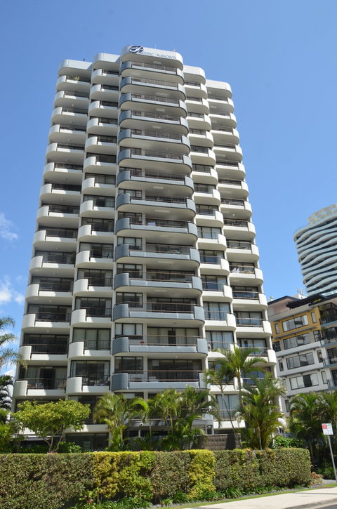 Broadbeach Pacific Resort - Accommodation Batemans Bay 0