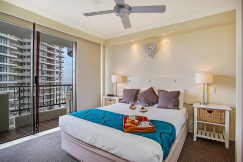 Broadbeach Pacific Resort - Accommodation Batemans Bay 2