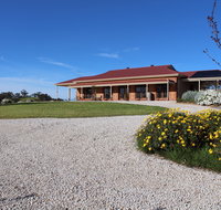 Clare View Accommodation - Clare View House - Accommodation Batemans Bay