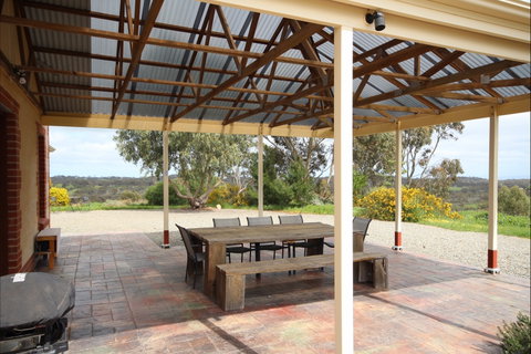 Clare View Accommodation - Clare View House - Accommodation Batemans Bay 2