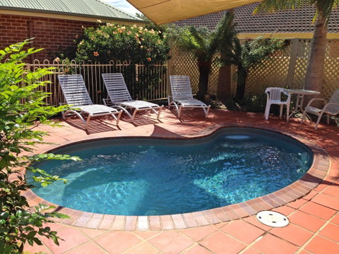 Dolphin Shores - Accommodation Batemans Bay 1