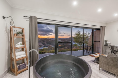Eagle View Escape - Accommodation Batemans Bay 0