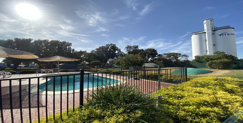 Elliston Caravan Park - Accommodation Batemans Bay 0