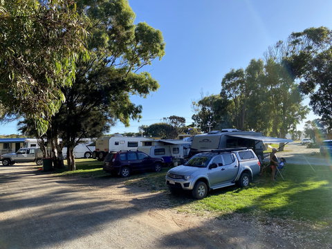 Elliston Caravan Park - Accommodation Batemans Bay 1