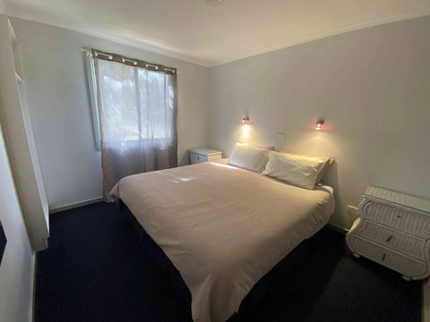 Elliston Caravan Park - Accommodation Batemans Bay 2