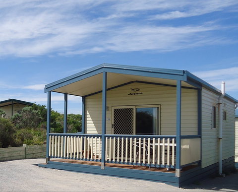Elliston Waterloo Bay Tourist Park - Accommodation Batemans Bay 2