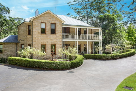 Le Chateau - Accommodation Batemans Bay 1