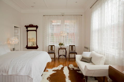 Mollisons - Accommodation Batemans Bay 0