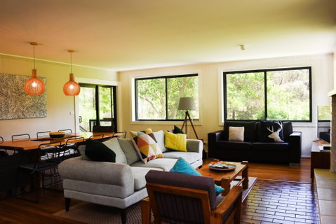 Mountain River House - Accommodation Batemans Bay 2