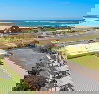 Peterborough House  Motel - Accommodation Batemans Bay