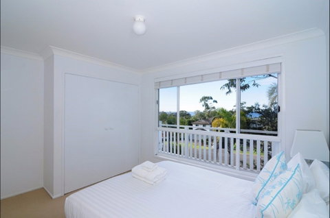 Poolside  Jervis Bay - Accommodation Batemans Bay 2